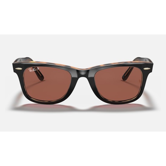 ORIGINAL WAYFARER @Collection
Lenses: Polarized Purple Classic  +  Frame: Black