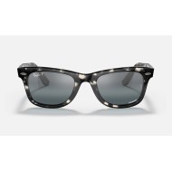 ORIGINAL WAYFARER CHROMANCE
Lenses: Polarized Silver/Blue Chromance Mirror  +  Frame: Grey Havana