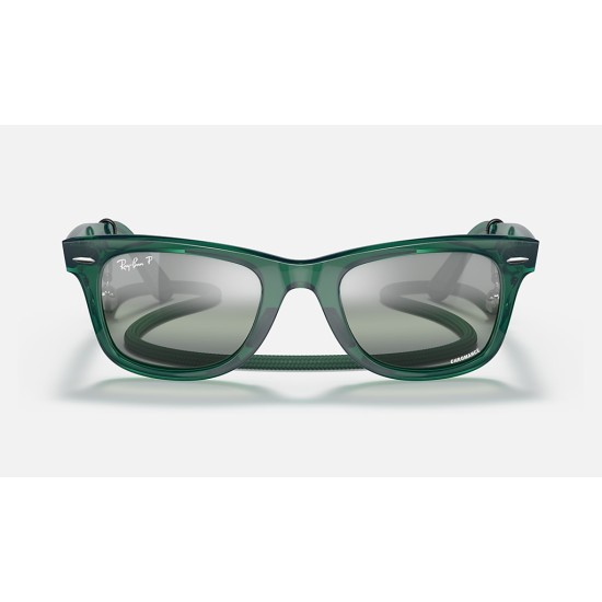 ORIGINAL WAYFARER COLORBLOCK
Lenses: Polarized Silver/Green Chromance Mirror  +  Frame: Transparent Green