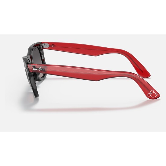 RB2140 WAYFARER MICKEY J22
Lenses: Polarized Grey Gradient  +  Frame: Black