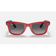 RB2140 WAYFARER MICKEY J22
Lenses: Polarized Grey Gradient  +  Frame: Transparent Red