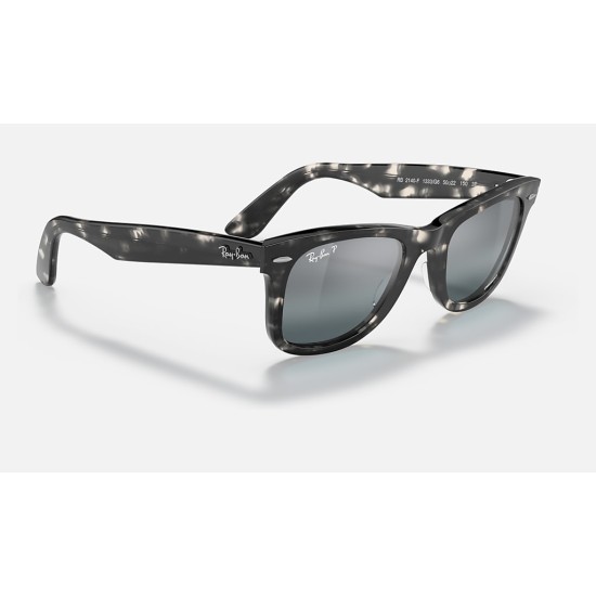 ORIGINAL WAYFARER CHROMANCE
Lenses: Polarized Silver/Blue Chromance Mirror  +  Frame: Grey Havana