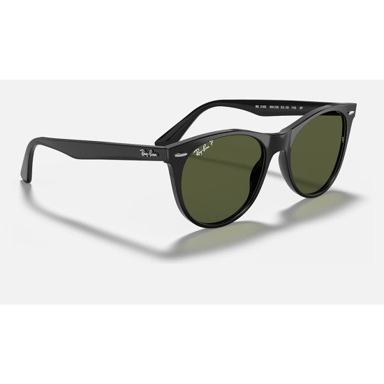 WAYFARER II CLASSIC
Lenses: Polarized Green Classic G-15  +  Frame: Black