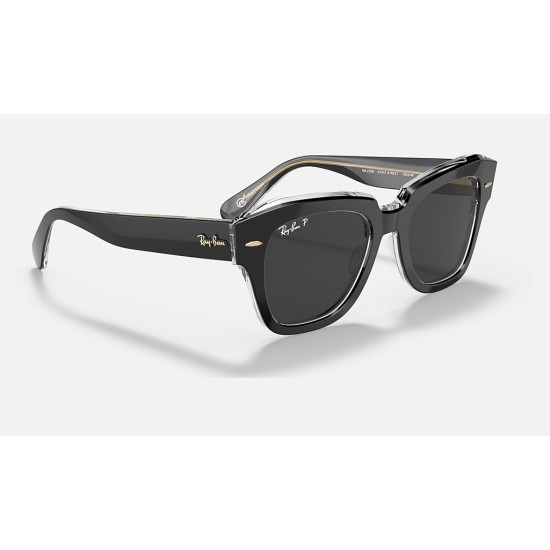 STATE STREET @COLLECTION
Lenses: Polarized Black Classic  +  Frame: Grey On Havana