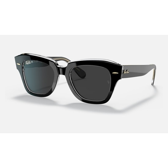 STATE STREET @COLLECTION
Lenses: Polarized Black Classic  +  Frame: Grey On Havana