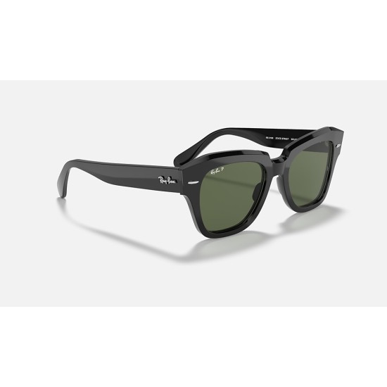 STATE STREET
Lenses: Polarized Green Classic G-15  +  Frame: Black