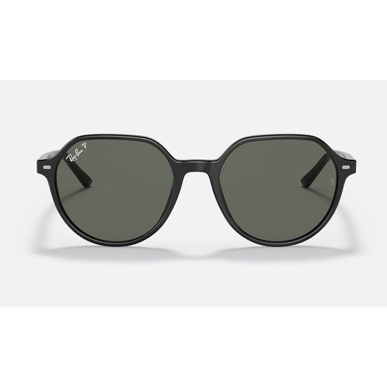 Thalia
Lenses: Polarized Green Classic G-15  +  Frame: Black