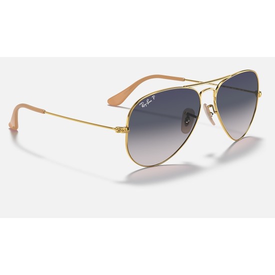 AVIATOR GRADIENT
Lenses: Polarized Blue/Grey Gradient  +  Frame: Gold