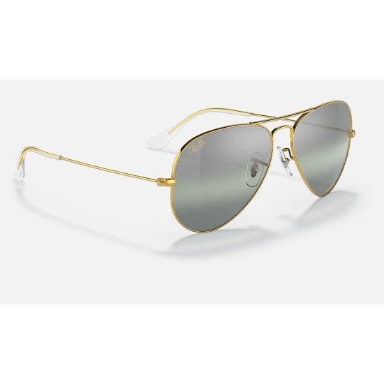 AVIATOR CHROMANCE
Lenses: Polarized Silver/Green Chromance Mirror  +  Frame: Legend Gold