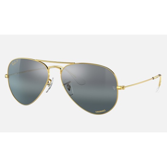 AVIATOR CHROMANCE
Lenses: Polarized Silver/Blue Chromance Mirror  +  Frame: Legend Gold