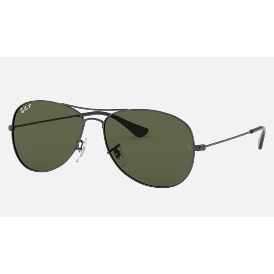 Cockpit
Lenses: Polarized Green Classic G-15  +  Frame: Gunmetal