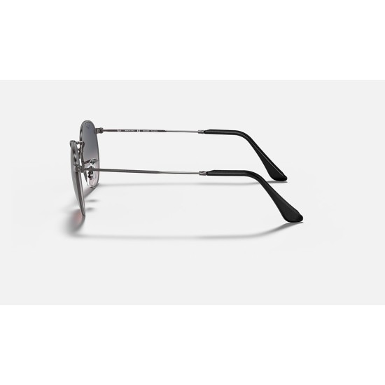 ROUND METAL @Collection
Lenses: Polarized Blue/Grey Gradient  +  Frame: Gunmetal