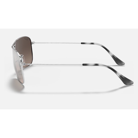 RB3543 CHROMANCE
Lenses: Polarized Silver Chromance Mirror  +  Frame: Silver