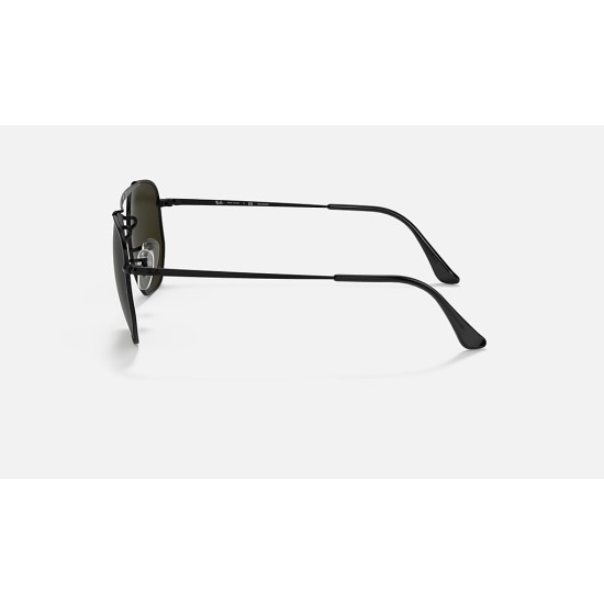 MARSHAL
Lenses: Polarized Green Classic G-15  +  Frame: Black