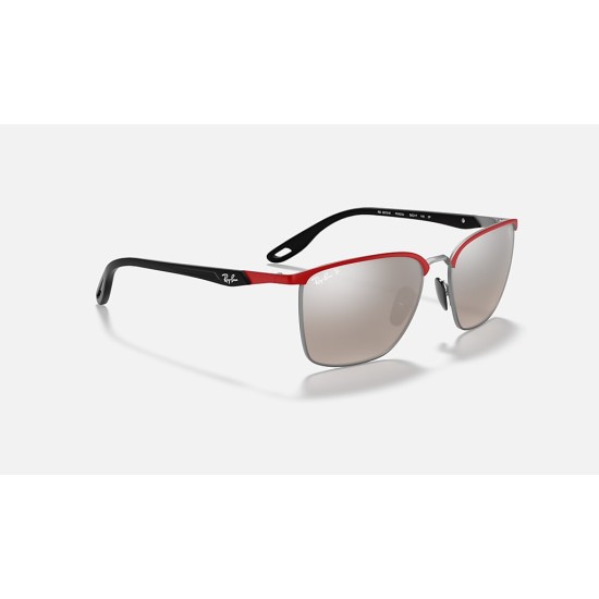 RB3673M SCUDERIA FERRARI COLLECTION
Lenses: Polarized Silver Chromance Mirror  +  Frame: Red