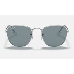FRANK
Lenses: Polarized Light Blue Classic  +  Frame: Silver