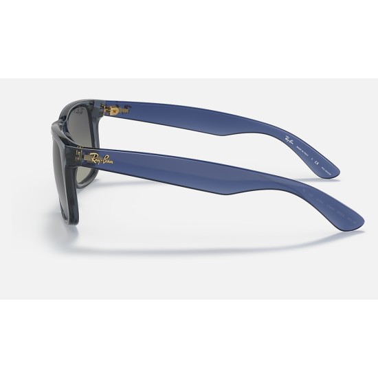JUSTIN CLASSIC
Lenses: Polarized Grey Gradient  +  Frame: Transparent Blue