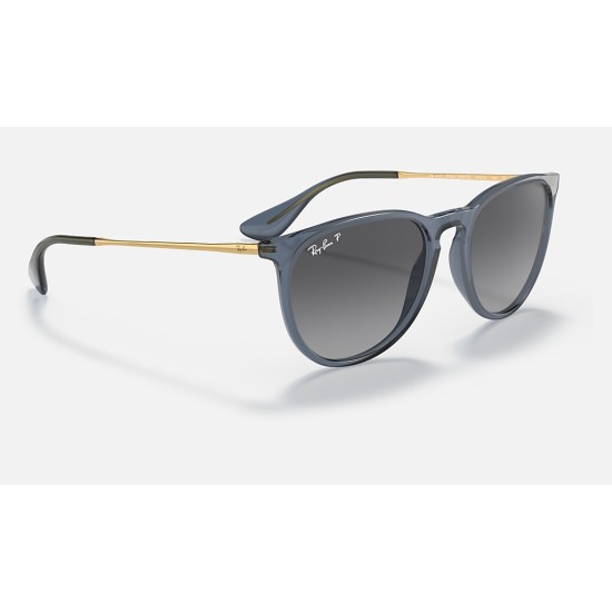 ERIKA CLASSIC
Lenses: Polarized Grey Gradient  +  Frame: Transparent Blue