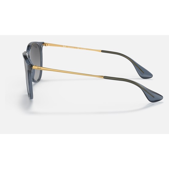 ERIKA CLASSIC
Lenses: Polarized Grey Gradient  +  Frame: Transparent Blue