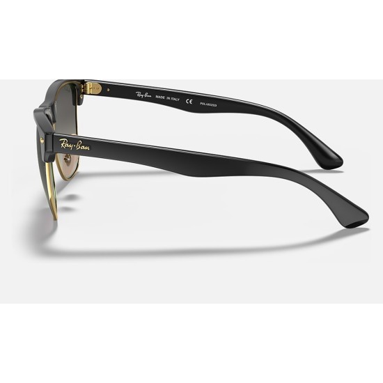 CLUBMASTER OVERSIZED
Lenses: Polarized Grey Gradient  +  Frame: Black
