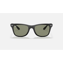 WAYFARER LITEFORCE
Lenses: Polarized Green Classic G-15  +  Frame: Black