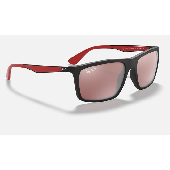RB4228M SCUDERIA FERRARI COLLECTION
Lenses: Polarized Silver Chromance Mirror  +  Frame: Black
