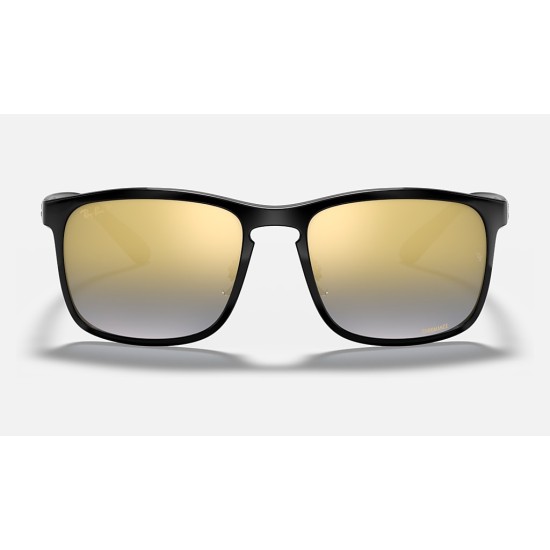 RB4264 CHROMANCE
Lenses: Polarized Blue Chromance Gradient - Mirror  +  Frame: Black