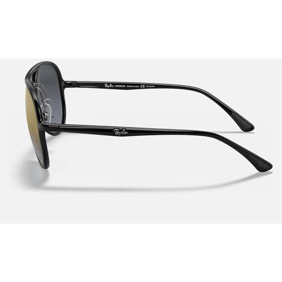RB4320CH CHROMANCE
Lenses: Polarized Blue Chromance Gradient - Mirror  +  Frame: Black