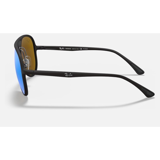 RB4320CH CHROMANCE
Lenses: Polarized Blue Chromance Gradient - Mirror  +  Frame: Black