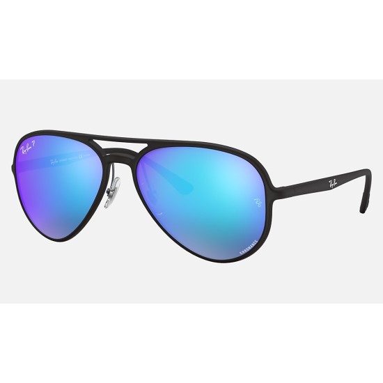 RB4320CH CHROMANCE
Lenses: Polarized Blue Chromance Gradient - Mirror  +  Frame: Black