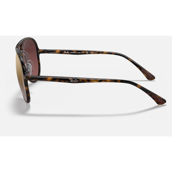 RB4320CH CHROMANCE
Lenses: Polarized Purple Chromance Gradient - Mirror  +  Frame: Tortoise
