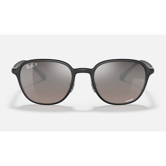 RB4341CH CHROMANCE
Lenses: Polarized Silver Gradient - Mirror  +  Frame: Black