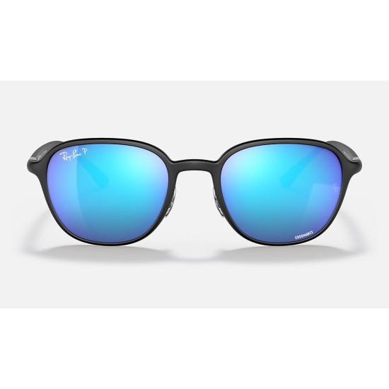 RB4341CH CHROMANCE
Lenses: Polarized Blue Mirror  +  Frame: Black