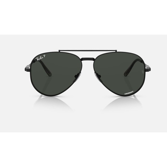 AVIATOR II TITANIUM
Lenses: Polarized Dark Grey Chromance Classic  +  Frame: Black
