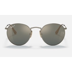 ROUND TITANIUM
Lenses: Polarized Blue Mirror  +  Frame: Gold